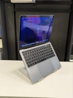 LAPTOP MACBOOK PRO TOUCHABR 2016 I5 8GB 256 SSD 13.3 RETINA – Image 2