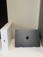 LAPTOP MACBOOK AIR 2022 APPLE M2 16GB 256SSD 13.6" – Image 3