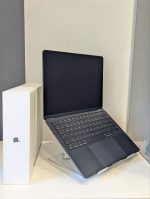 LAPTOP MACBOOK AIR 2022 APPLE M2 16GB 256SSD 13.6" – Image 5